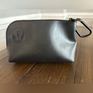 Lululemon off the mat pouch